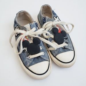 ZARA Unisex Mickey Mouse Shoes Size 11/28